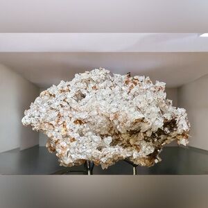 Limonite in Quartz Specimen